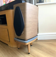 Load image into Gallery viewer, NEW Sonus Faber Sonetto II G2 Speaker Stands 140-900mm (Pair) - Shaped Top Plate