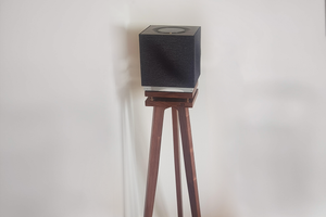 Naim Mu-so Qb2 Audio Chic Speaker Stand