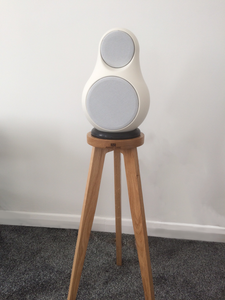 Jern Speakers on shaped audio chic stands
