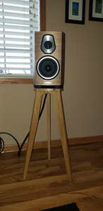 Sonus Faber Sonetto I Speaker Stands with perfectly Shaped Top Plates to match