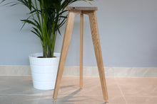 Load image into Gallery viewer, The Heron Tripod Hardwood Bookshelf Speaker Stands 700mm tall with speaker spikes and shoes