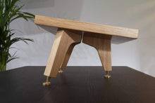 Load image into Gallery viewer, Sonos One Speaker Stands 140-900mm (Single) - Shaped Top Plate